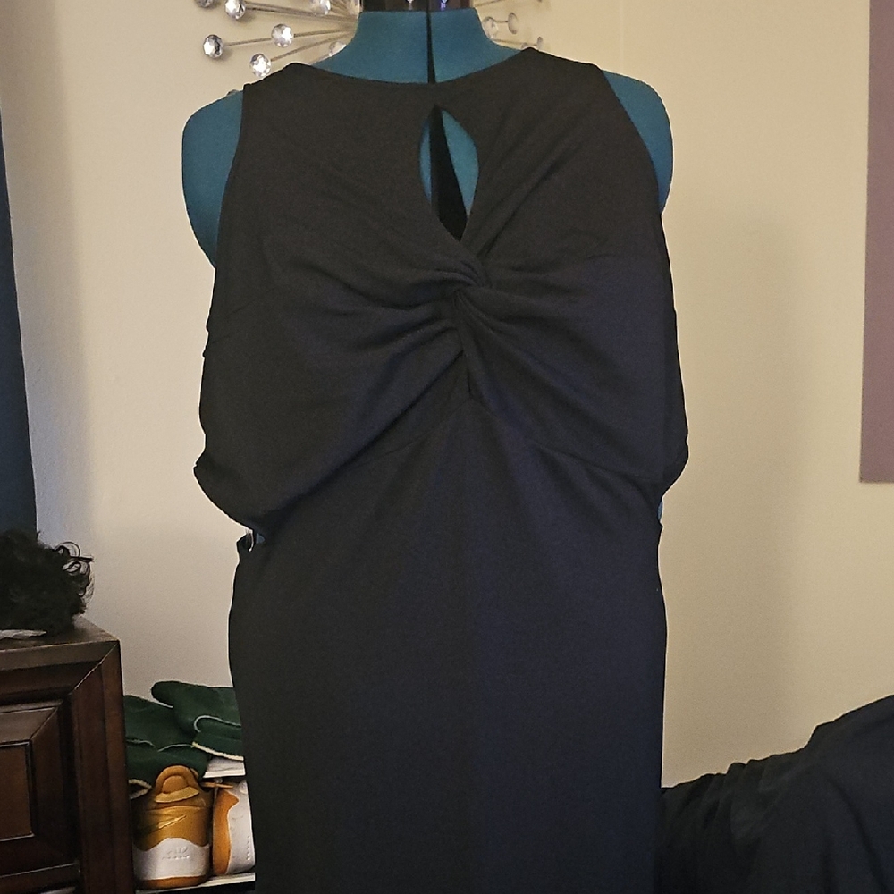 Elegant Sexy Black Twist Knot In The Front Dress Cut Out On The Side, Split Back